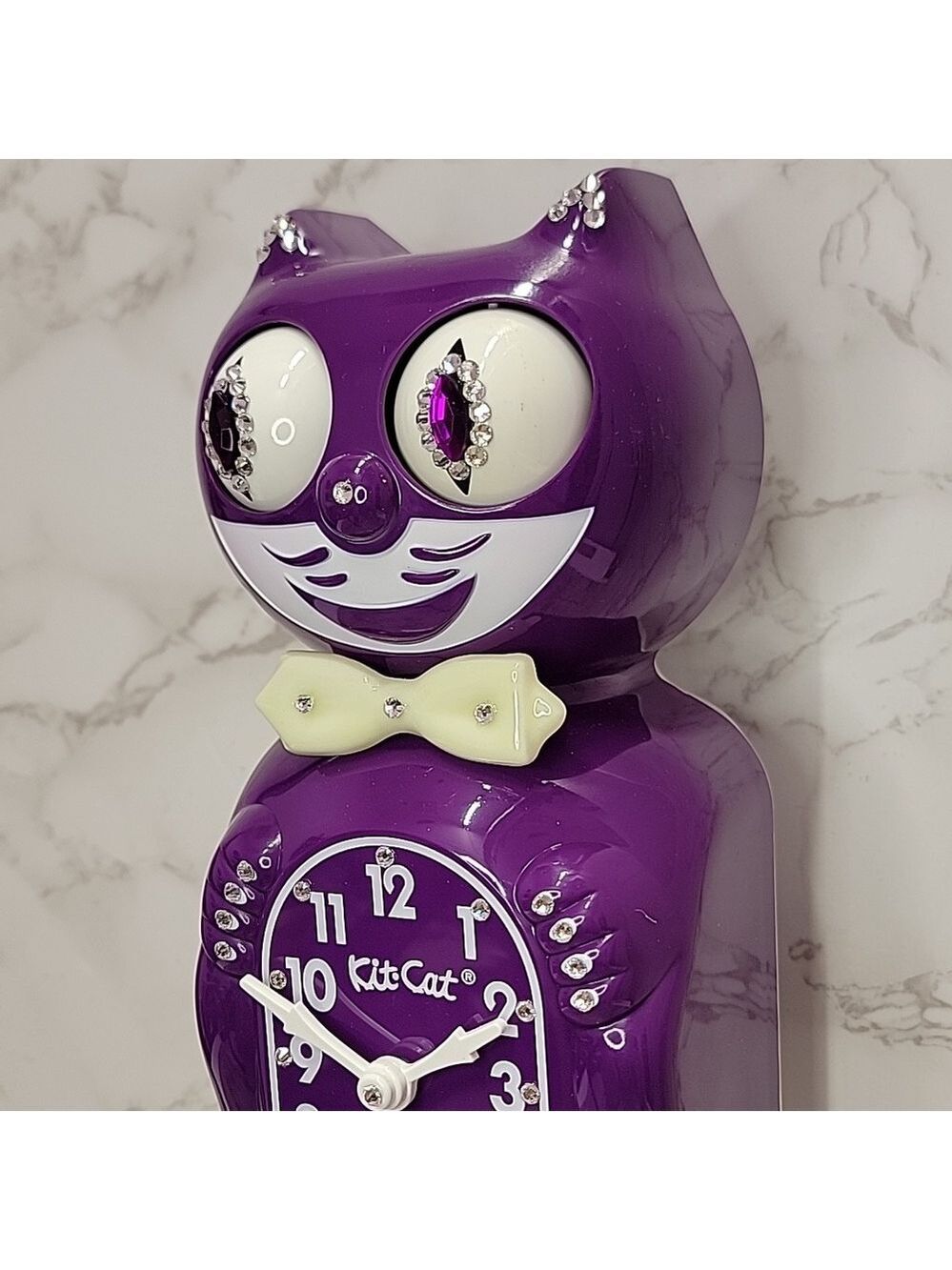 Rare Jeweled Boysenberry Kit Cat Klock with glow in the dark bow tie & tail - Picture 3 of 12